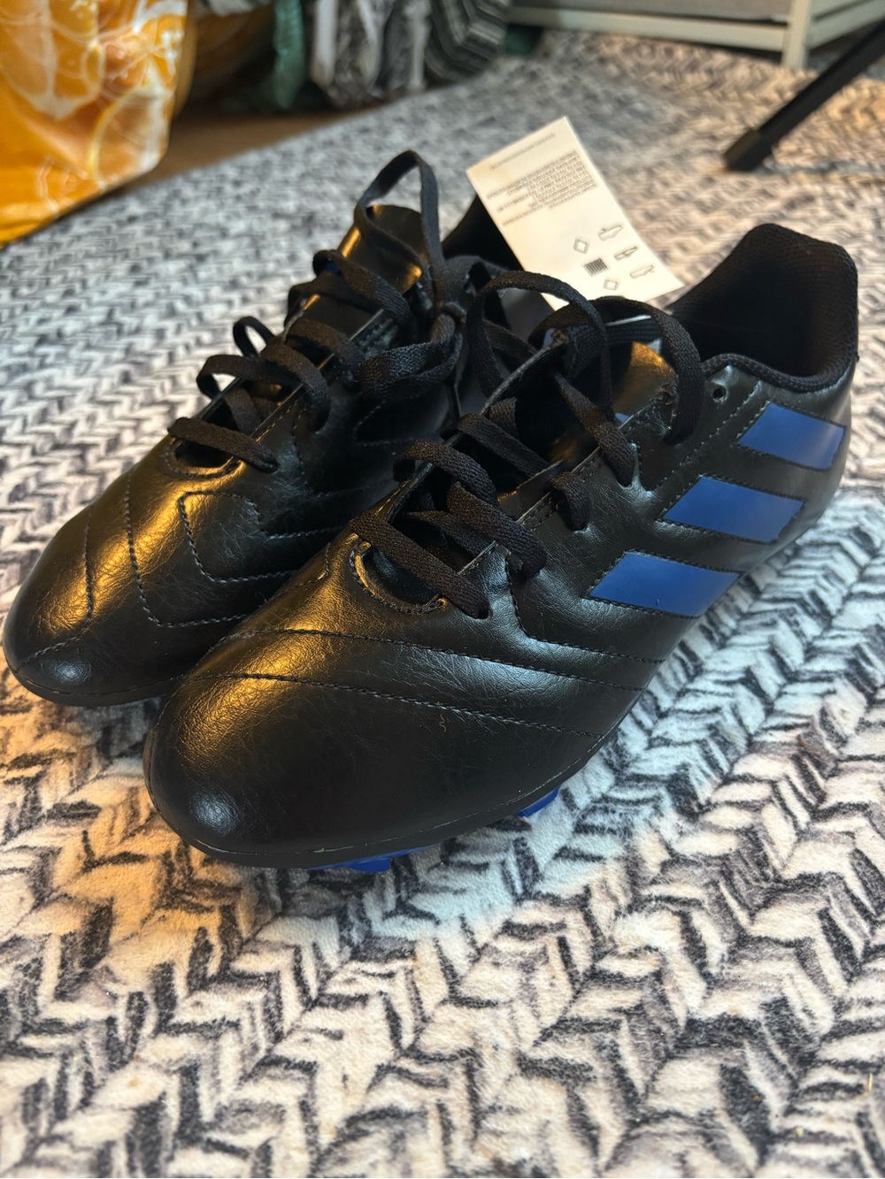 Brand New NWT Adidas Goletto Boys Sports Soccer Cleats Black and Blue size 4.5